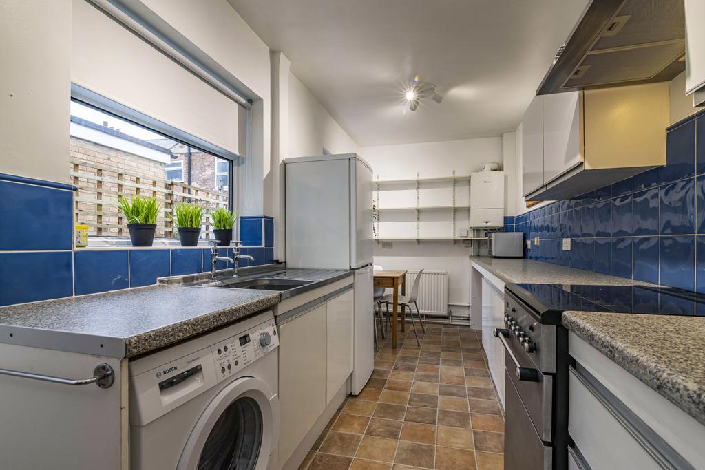 Kitchen 3