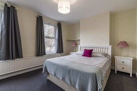 2 bedroom terraced house to rent, Pullman Road, Sneinton, Nottingham