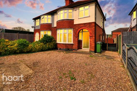 3 bedroom semi-detached house for sale, Little Glen Road, Leicester