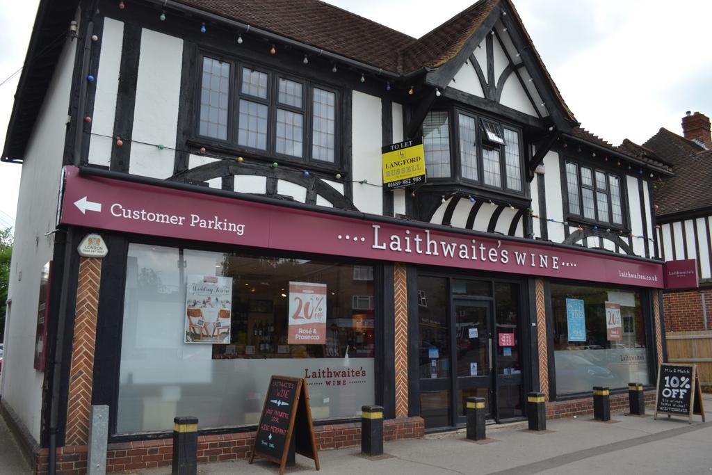 Crofton Road Locksbottom BR6 1 bed in a house share £700 pcm (£162 pw)