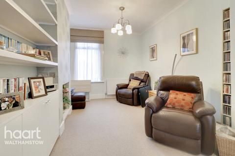 46 Barrett Road, London, E17 9ET