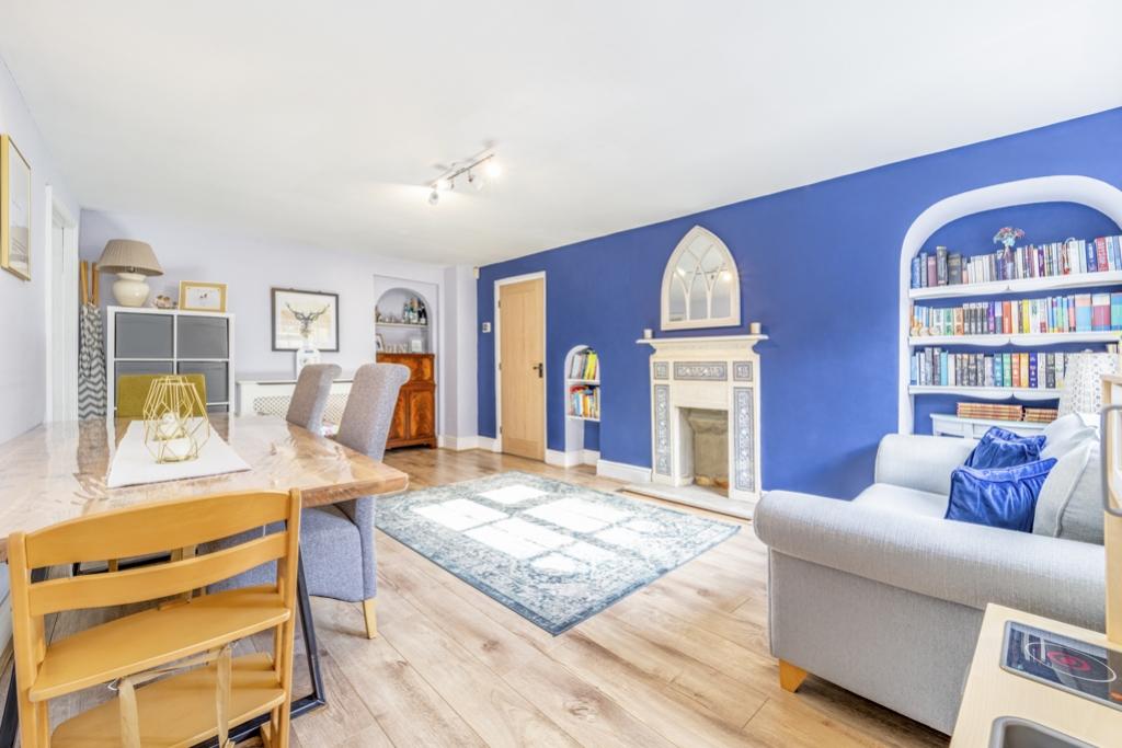 39 High Street (Navenby)-13