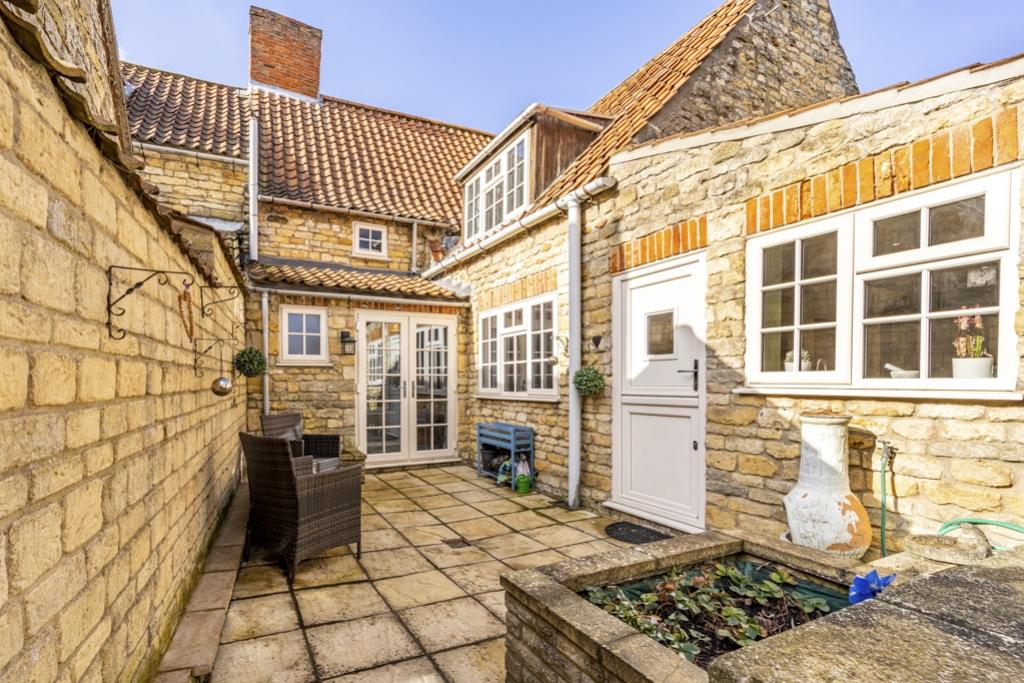 39 High Street (Navenby)-4