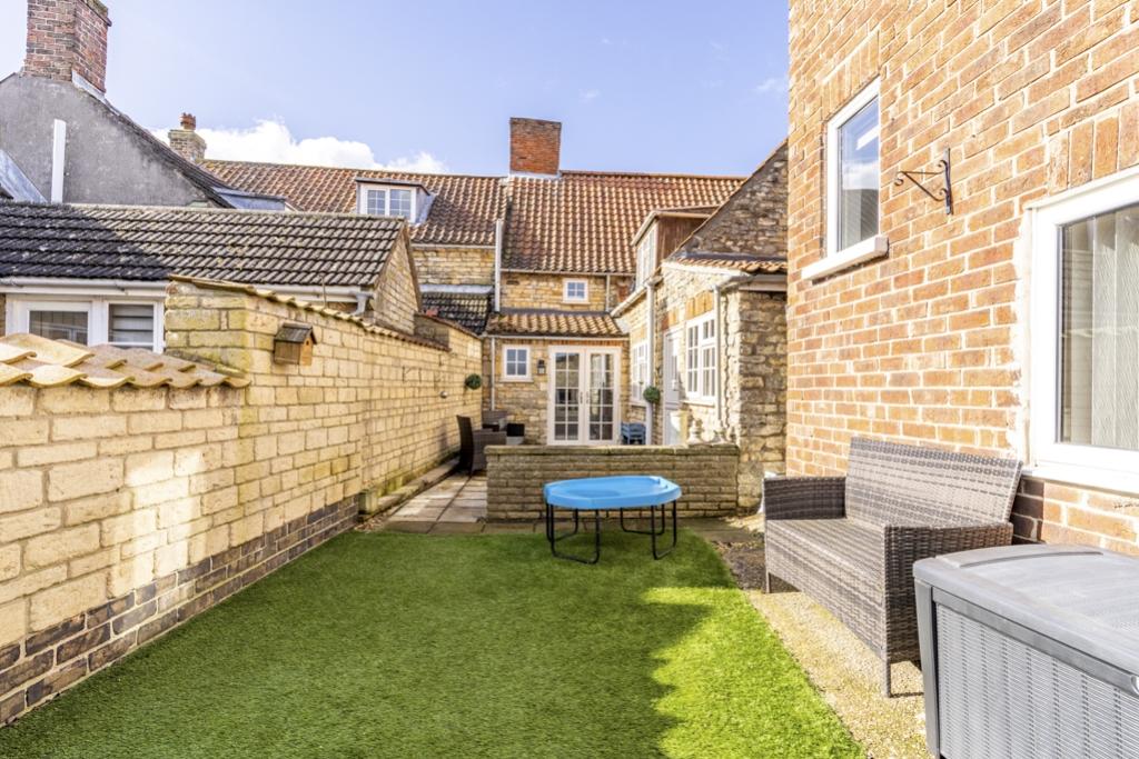 39 High Street (Navenby)-5
