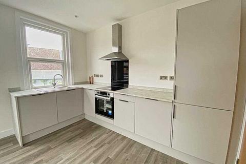 2 bedroom apartment for sale, Winton, Bournemouth BH9