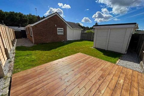 17 Banstead Road, Broadstone, BH18 9BB