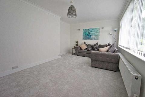 17 Banstead Road, Broadstone, BH18 9BB