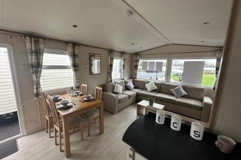 2 bedroom static caravan for sale, Chichester Lakeside Holiday Park
