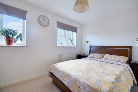 3 bedroom semi-detached house for sale, Hayday Close, Kidlington, OX5