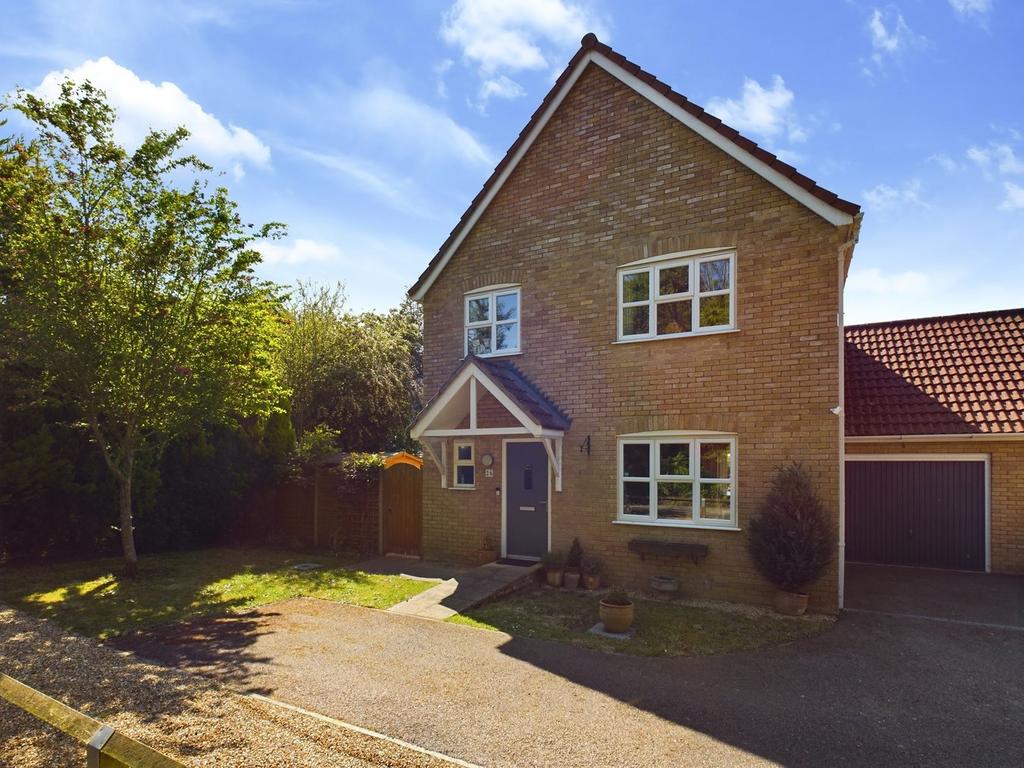 Tinkers Way, Downham Market PE38 4 bed detached house for sale £305,000