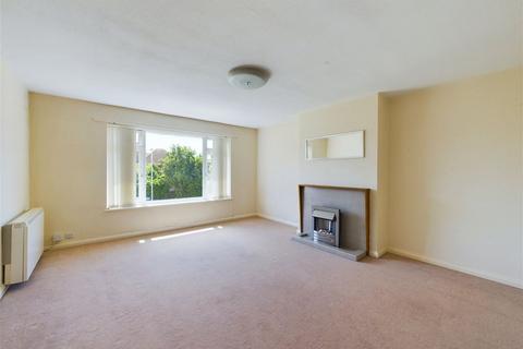 2 bedroom flat for sale, St. Michael's Court, Worthing, BN11