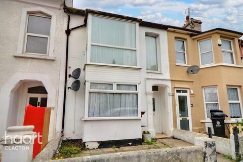 1 bedroom flat for sale, Beach Road, Clacton-On-Sea