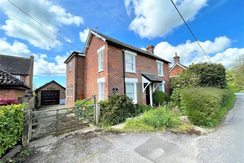3 bedroom detached house for sale, Sandleheath, Fordingbridge, Hampshire, SP6