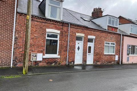 2 bedroom terraced house to rent, The Avenue, Houghton Le Spring DH5