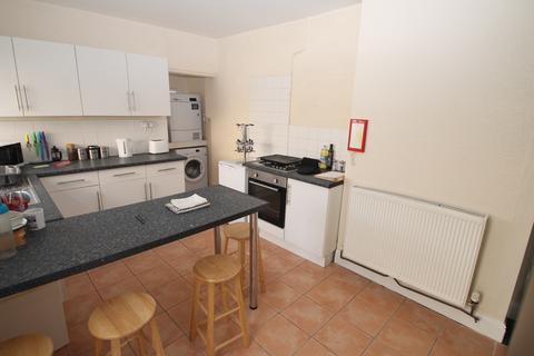 4 bedroom terraced house to rent, Derry Avenue, Plymouth PL4