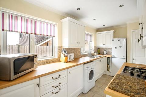 3 Goring Field, Winchester, SO22 5NH