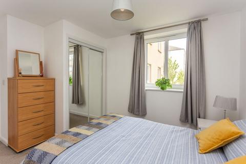 Flat 4, 8 Flaxmill Place, Edinburgh, EH6 5QW