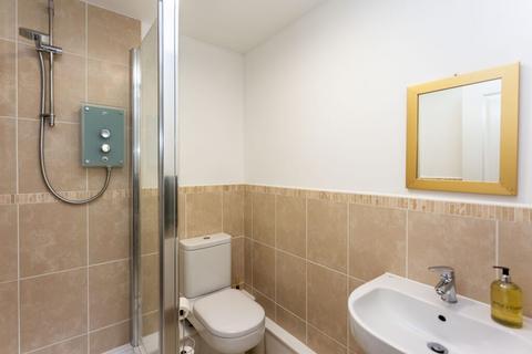 Flat 4, 8 Flaxmill Place, Edinburgh, EH6 5QW