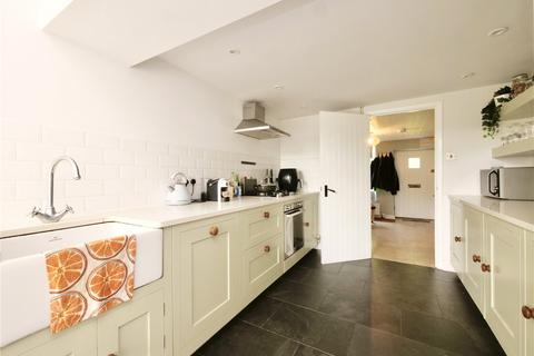 undefined, Chew Magna - Delightful three bedroom cottage