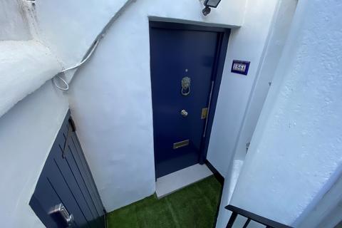 2 bedroom flat for sale, Finborough Rd, London SW10