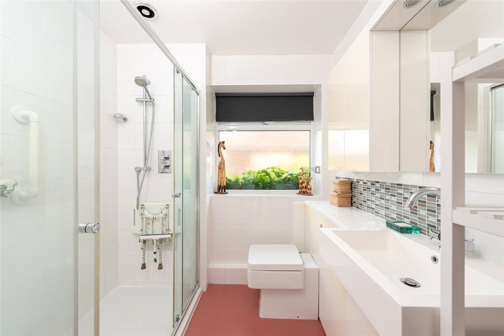 En Suite Shower Room