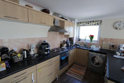 2 bedroom flat to rent, Anchor Court, Grays