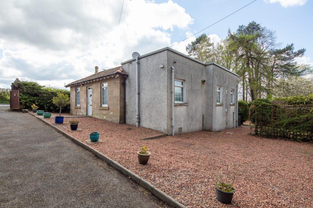 Carnbooth Lodge, Busby Road, Carmunnock 2 bed detached bungalow for sale £179,000