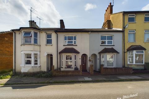 2 bedroom terraced house for sale, Eastern Street, Aylesbury, Buckinghamshire