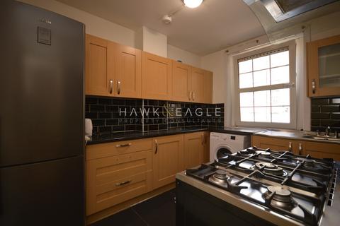 1 bedroom in a flat share to rent, Bow Road, London, Greater London. E3