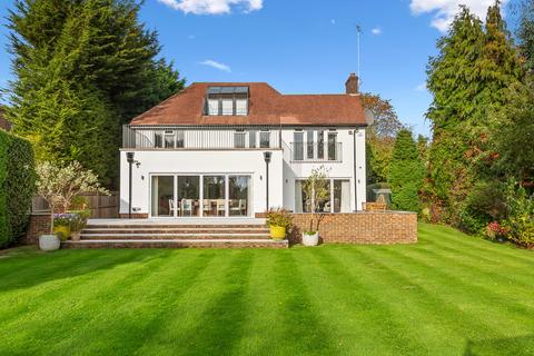 5 bedroom detached house for sale, Oxshott