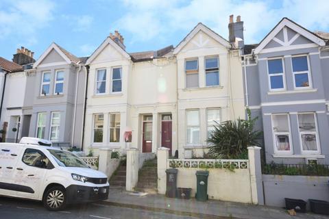 2 bedroom flat to rent, Whippingham Road, Brighton, BN2