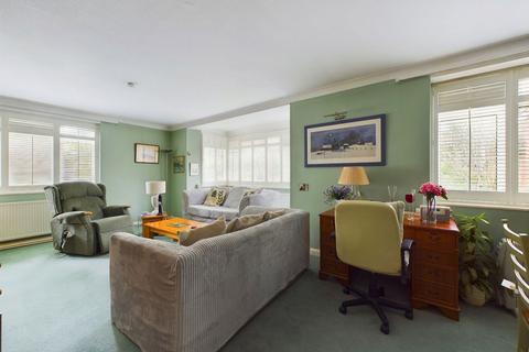 2 bedroom apartment for sale, Palmeira Avenue, Hove, BN3 3GF