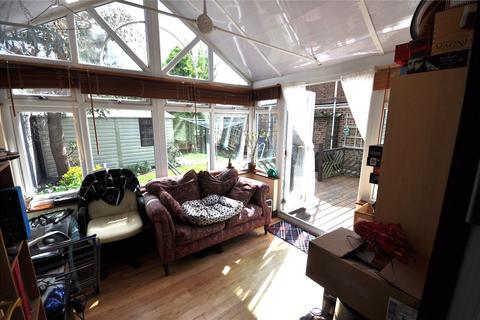 6 Beresford Close, Swindon, SN3 6BT