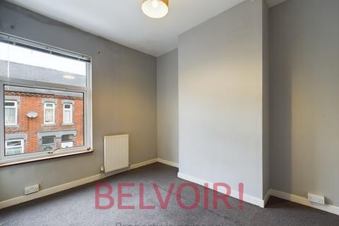 2 bedroom terraced house to rent, Winifred Street, Hanley, Stoke-on-Trent, ST1