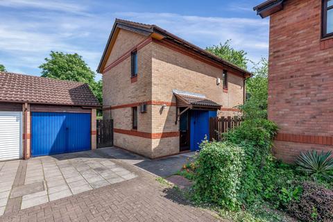 4 bedroom detached house for sale, Derwood Grove, Werrington, Peterborough, PE4