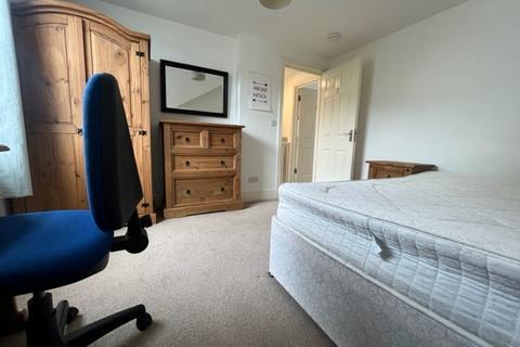 4 bedroom maisonette to rent, Beaumont Road, Plymouth PL4