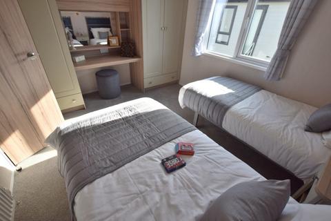 2 bedroom static caravan for sale, Pevensey Bay Holiday Park