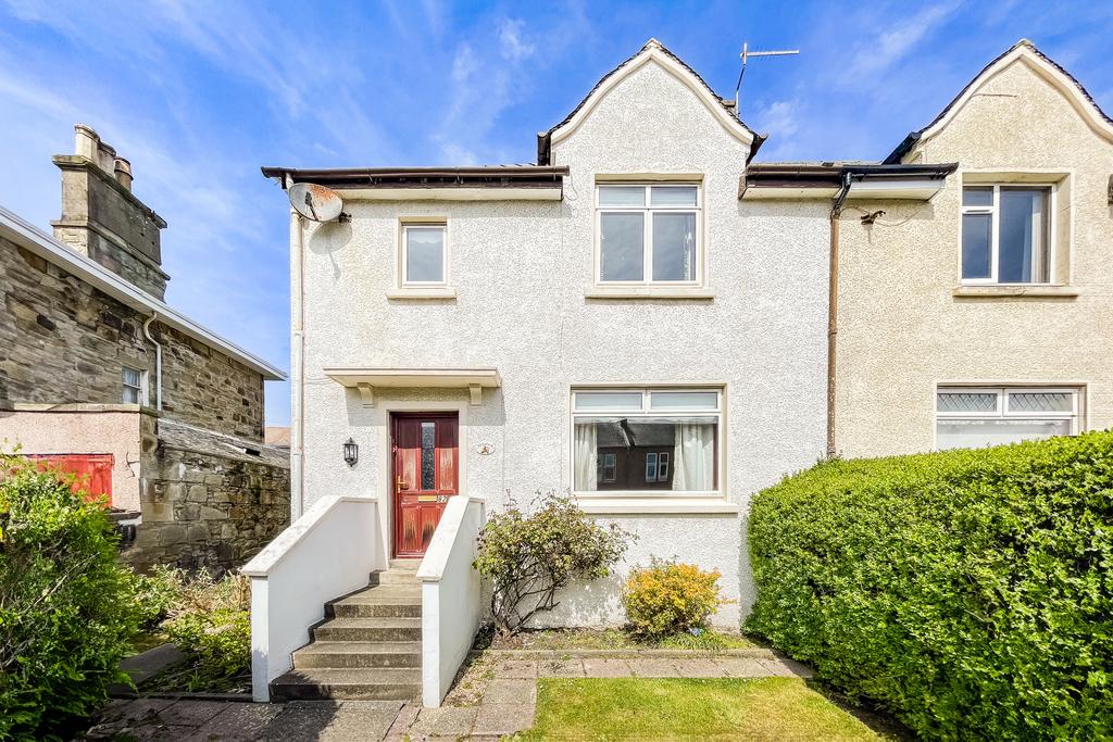 Welbeck Crescent, Troon KA10 3 bed semidetached villa for sale £152,000