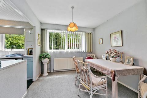 45 Mariner Gardens, Richmond, TW10 7UU