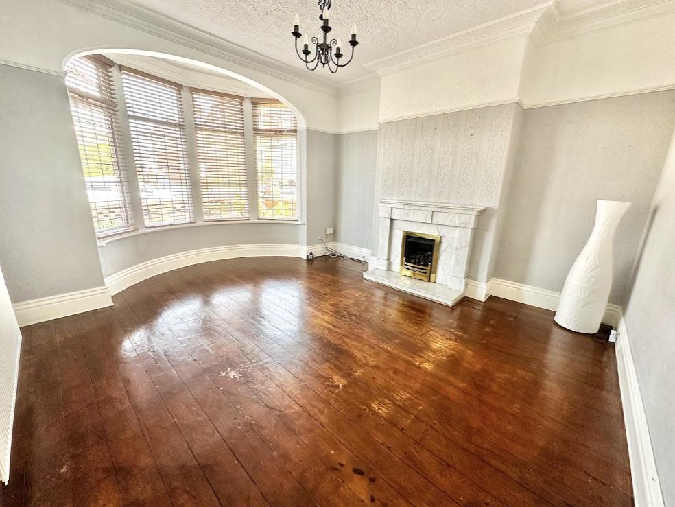 Forest Gate, Blackpool FY3 3 bed semidetached house for sale £195,000