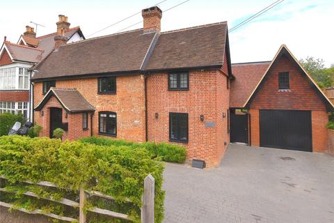 Honeysuckle Cottage Cranmore Lane, West Horsley, Leatherhead, KT24 6BU