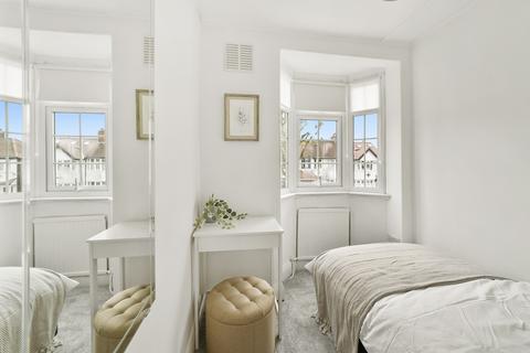 undefined, Cleveley Crescent, London W5