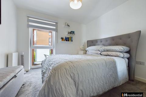 1 bedroom apartment for sale, Heaton House Thurston Way, Borehamwood WD6