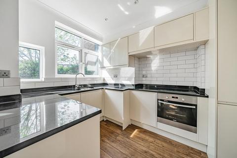 4 bedroom semi-detached house for sale, Priory Close, Beckenham