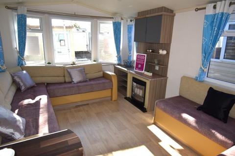 3 bedroom static caravan for sale, Sand le Mere Holiday Park