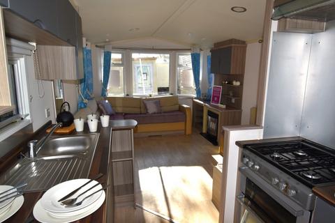 3 bedroom static caravan for sale, Sand le Mere Holiday Park