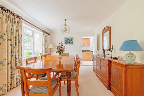 4 bedroom detached house for sale, Highlands Park, Sevenoaks, TN15