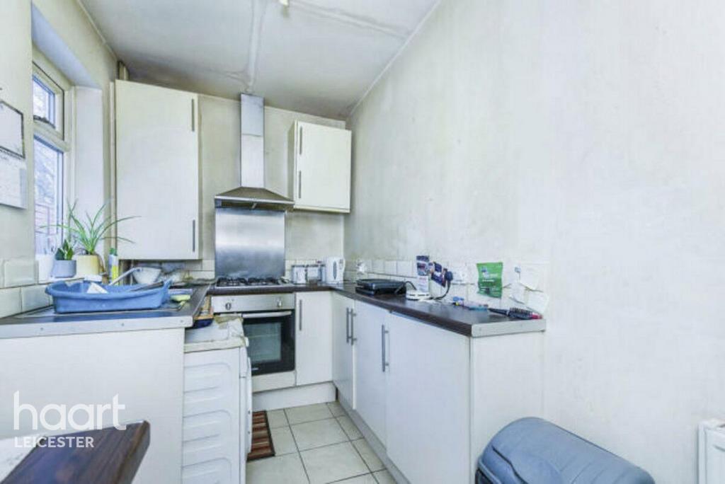 Tudor Road, Leicester 2 bed terraced house for sale £180,000