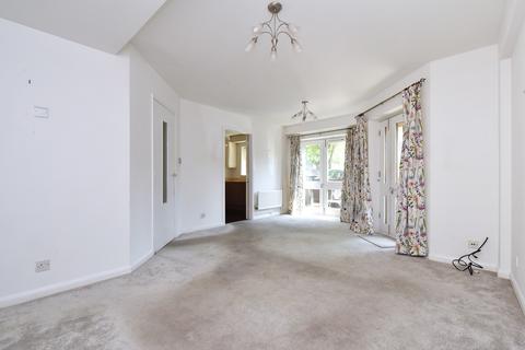 2 bedroom duplex to rent, Lownds Court, Queens Road, Bromley, BR1