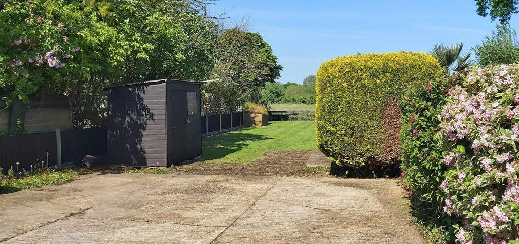 REAR GARDEN &amp; PARKING